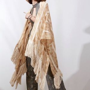 Zhen Nymph Fringe Kimono